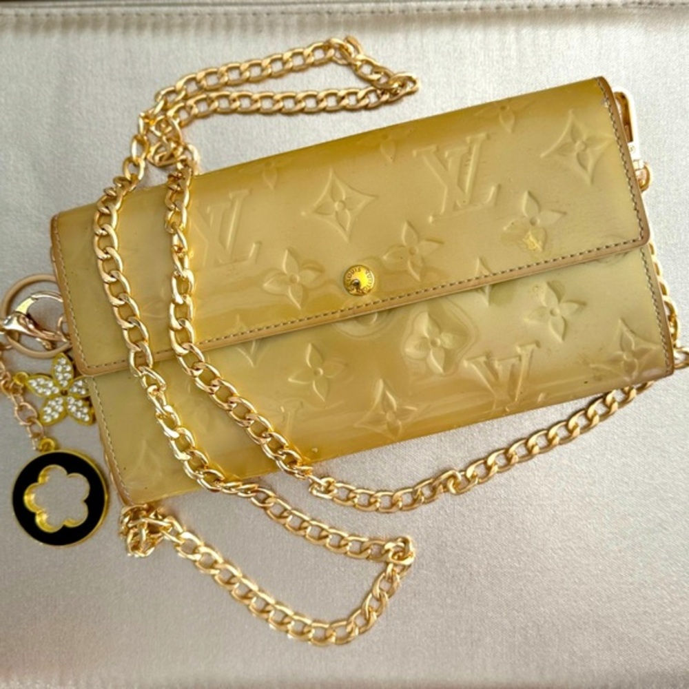 - Louis Vuitton Monogram Vernis Porte Feuille Sarah Long Bifold Wallet/con…